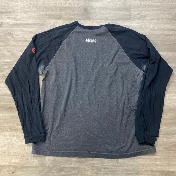 VINTAGE ETNIES BLACK LONGSLEEVE SHIRT LARGE SKATE Y2K - Picture 4 of 8